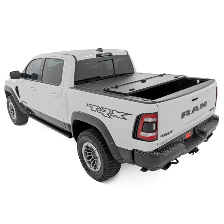 Lid Tonneau Bed Cover, Rough Country Tri-Fold, Dodge RAM 1500 Bed Length 5.7 Feet 2019 - Present - EDK.ro