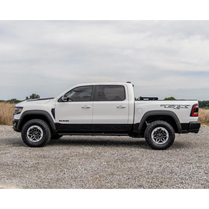 Închidere de Benă Tip Capac, Rough Country Tri-Fold, Chevrolet Colorado / GMC Canyon Lungime Benă 5.7 Feet 2014 - 2097 - EDK.ro