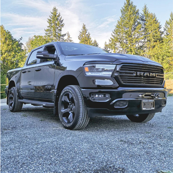 Kit de Relocare a Ambreiajului Smittybilt X20 GEN3, Vice Design, Dodge RAM 1500 2019 - Prezent - EDK.ro