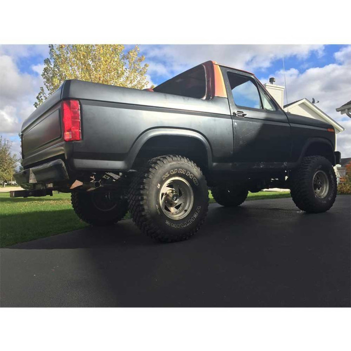 Kit Suspensie de Ridicare, Rough Country Lift 4 Inch, Ford Bronco 1980 - 1996 - EDK.ro