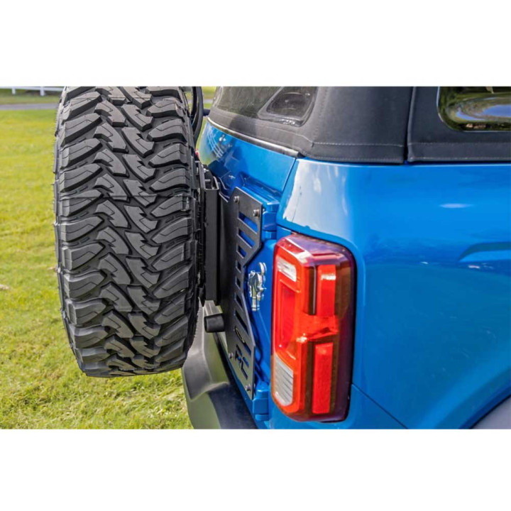 Spare Tyre Relocation cu Reinforcement Bracket, Rough Country, Ford Bronco 2021 - Prezent - EDK.ro