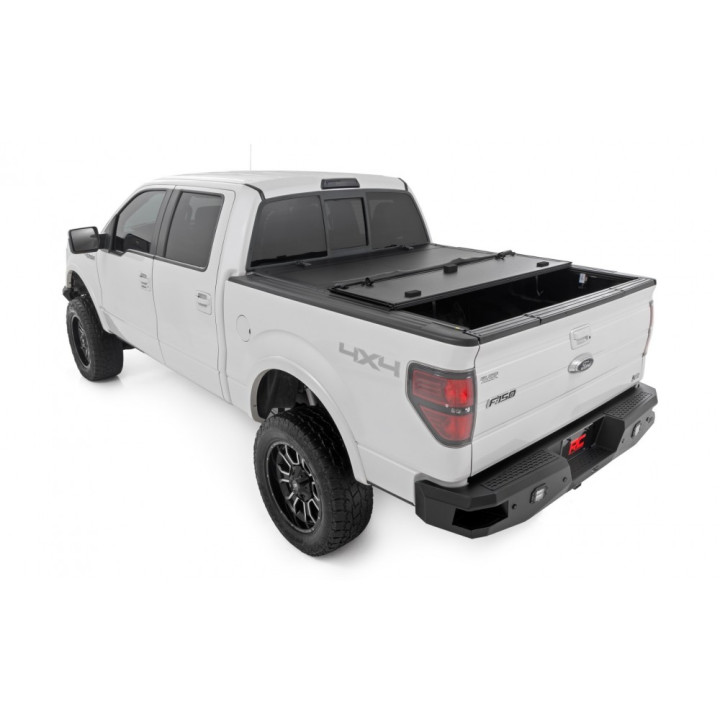 Închidere de Benă Tip Capac, Rough Country Tri-Fold, Ford F-150 Lungime Benă 6.7 Feet 2004 - Prezent - EDK.ro