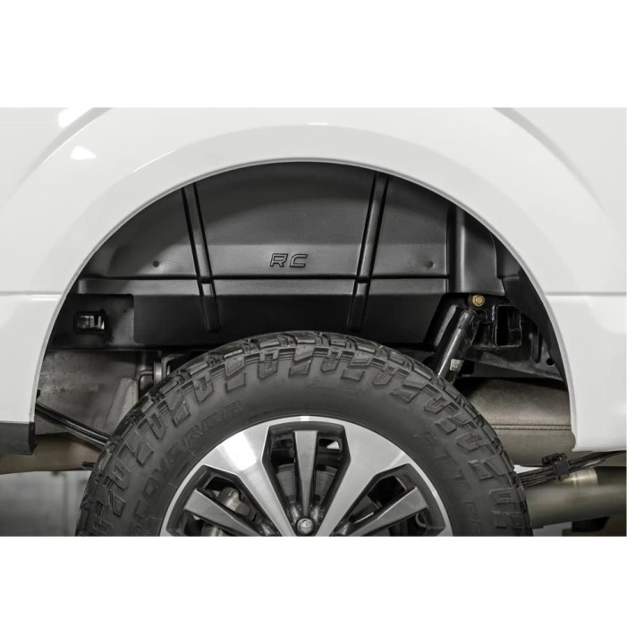 Garnituri Interioare pentru Aripile Roților Spate, Rough Country, Ford F-150 2015 - 2020 - EDK.ro