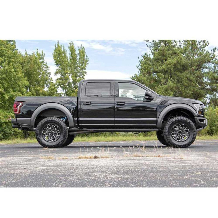 Set Suspensie, Rough Country 17-18 Lift 4.5 Inch, Ford F-150 2017 - 2020 - EDK.ro
