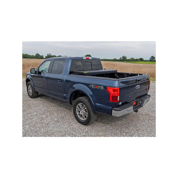 Închidere de Benă Tip Capac, Rough Country Tri-Fold, Chevrolet Colorado / GMC Canyon Lungime Benă 5.7 Feet 2014 - 2100 - EDK.ro
