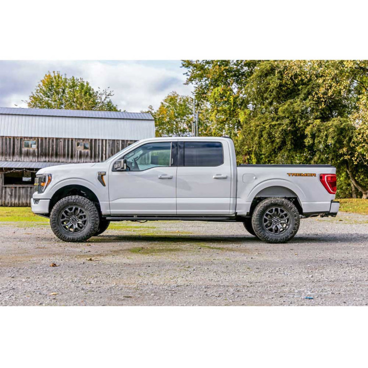 Kit Suspensie de Ridicare, Rough Country Lift 2.5 Inch, Ford F-150 2021 - Prezent - EDK.ro