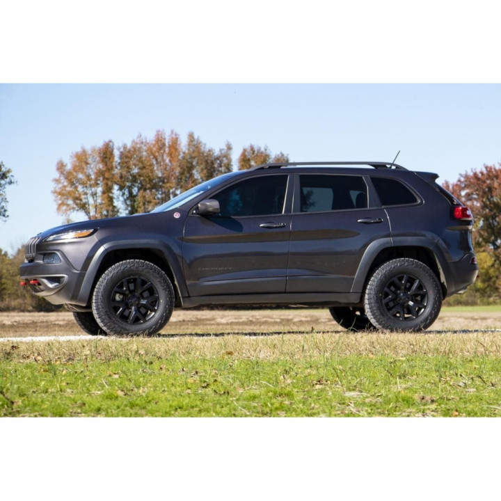Kit Suspensie de Ridicare, Rough Country Lift 2 Inch, Jeep Cherokee 2014 - Prezent - EDK.ro
