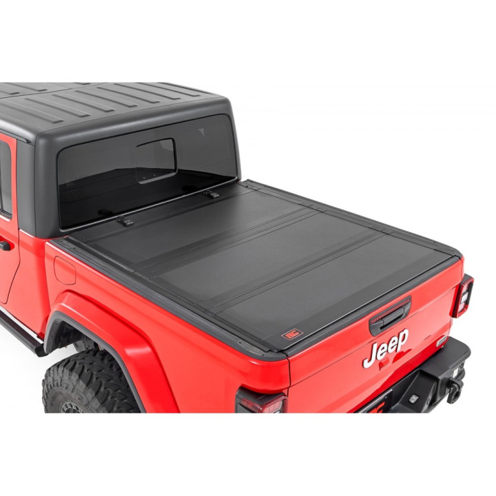 Închidere de Benă Tip Capac, Rough Country Tri-Fold, Chevrolet Colorado / GMC Canyon Lungime Benă 5.0 Feet 2014 - 2070 - EDK.ro