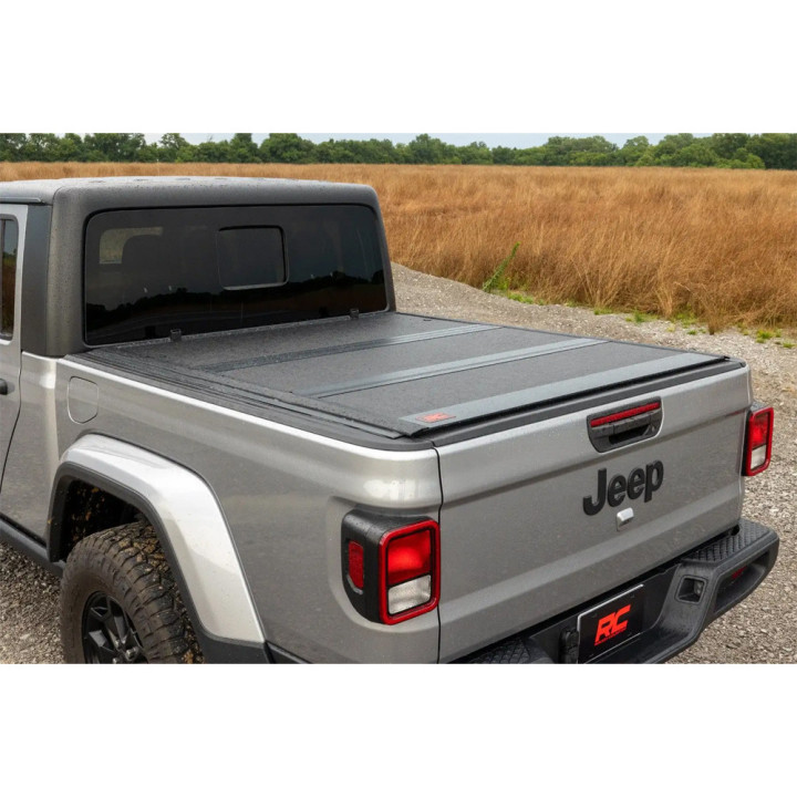Lid Tonneau Bed Cover, Rough Country Tri-Fold, Jeep Gladiator Bed Length 5.0 Feet 2019 - Present - EDK.ro