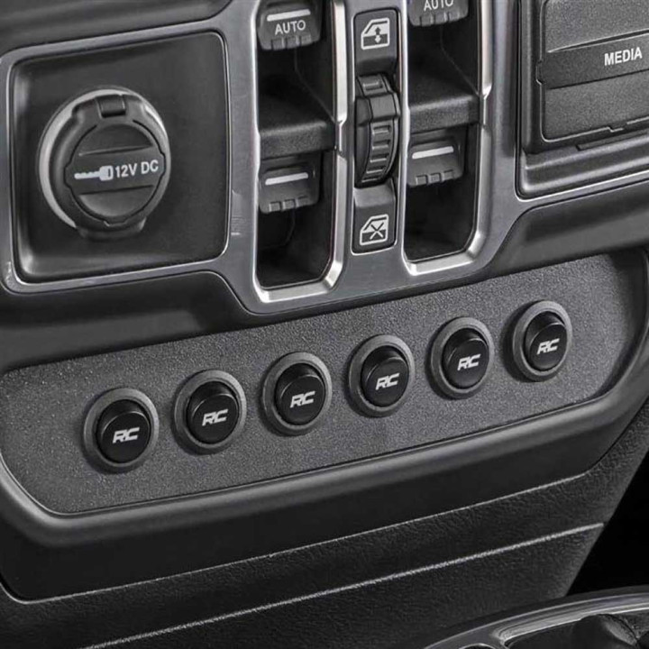Controler de Lumini Multiple MLC6 pentru Bordul Inferior, Rough Country, Jeep Gladiator 2020 - Prezent, Jeep Wrangler 2018 - Pre