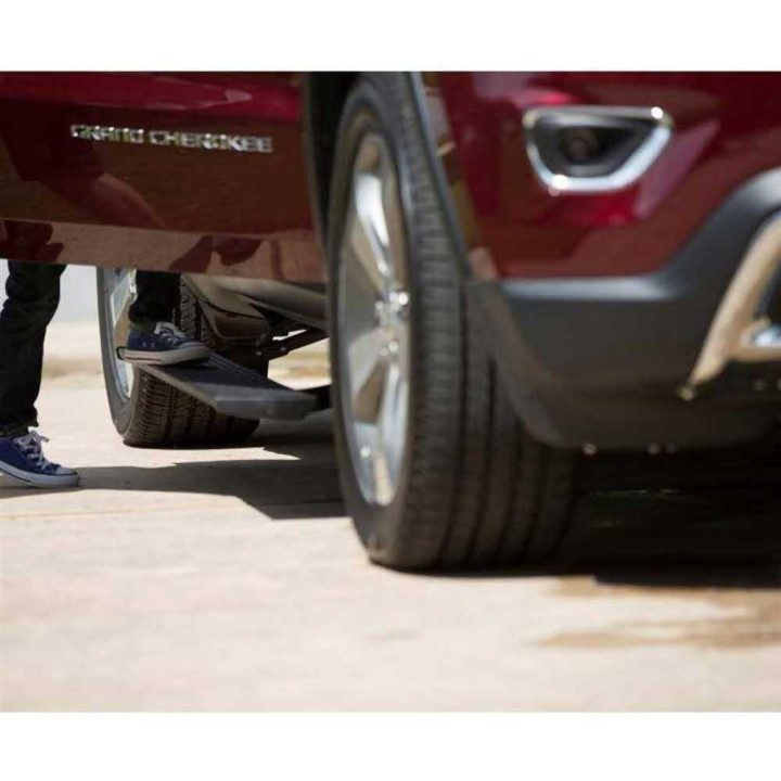 Praguri Laterale Electrice, RealTruck AMP PowerStep, Jeep Grand Cherokee 2011 - 2022 - EDK.ro