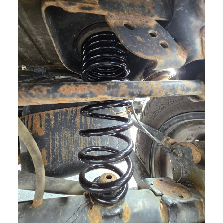 Rear Progressive Coil Springs Dual Rate, Clayton Off Road Lift 1.5 Inch, Jeep Wrangler 2007 - 2018 - EDK.ro