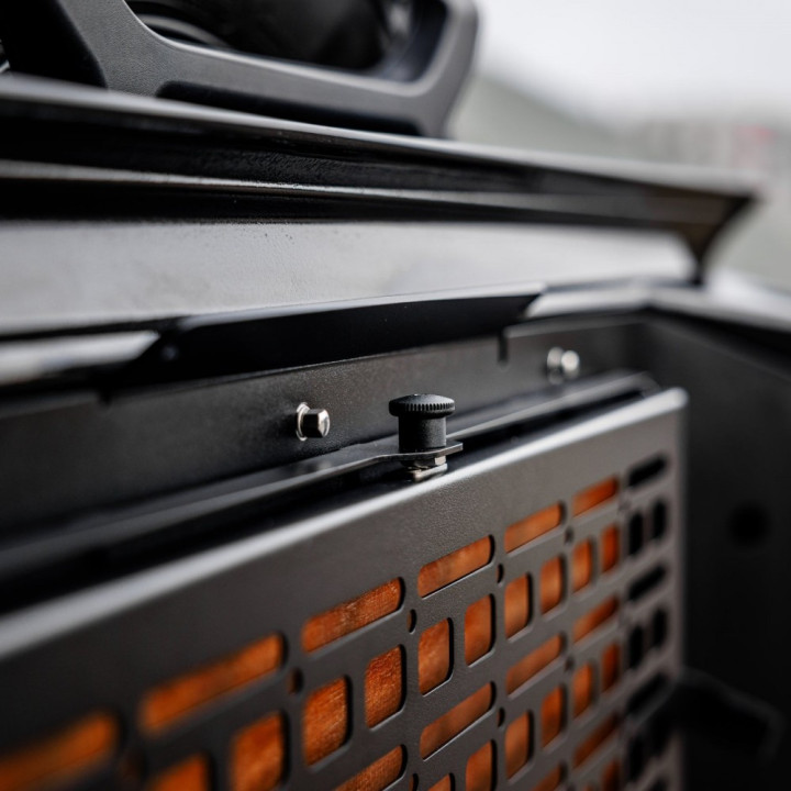 Drop Down Tailgate Table, Bison Gear, Jeep Wrangler 2007 - Present - EDK.ro