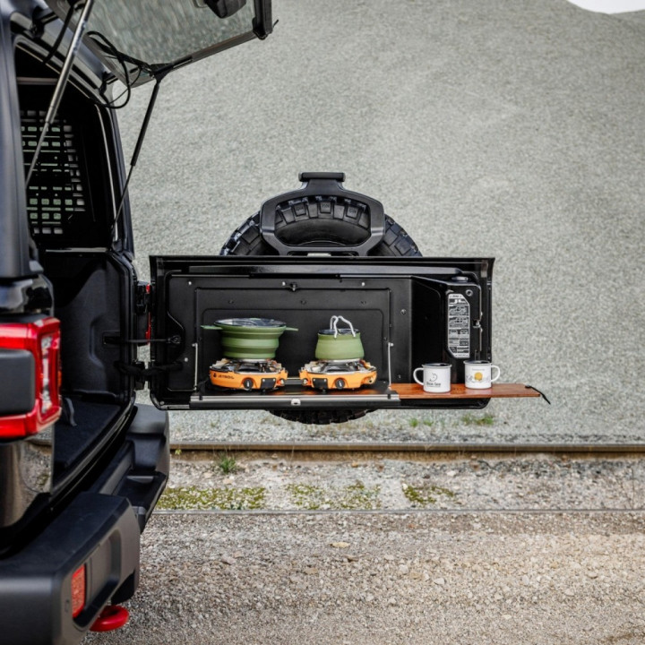 Drop Down Tailgate Table, Bison Gear, Jeep Wrangler 2007 - Present - EDK.ro
