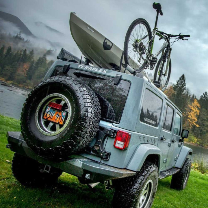 Kit Suport Roată de Rezervă cu Balamale, TeraFlex Alpha, Jeep Wrangler 2018 - Prezent - EDK.ro