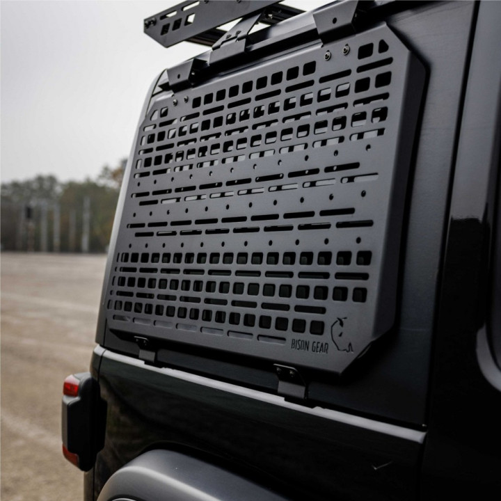 Panou MOLLE Extern Drept, Bison Gear, Jeep Wrangler 2018 - Prezent - EDK.ro