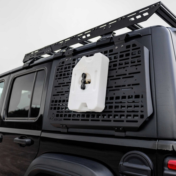 Panou MOLLE Extern Stâng, Bison Gear, Jeep Wrangler 2018 - Prezent - EDK.ro