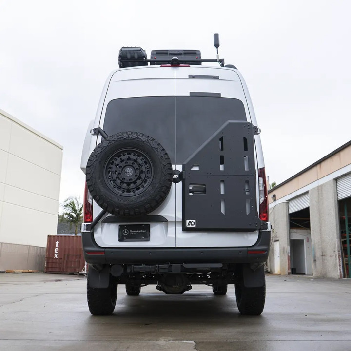 Suport Marfă cu Ușă Spate, Agile Offroad, Mercedes-Benz Sprinter 2018 - Prezent - EDK.ro