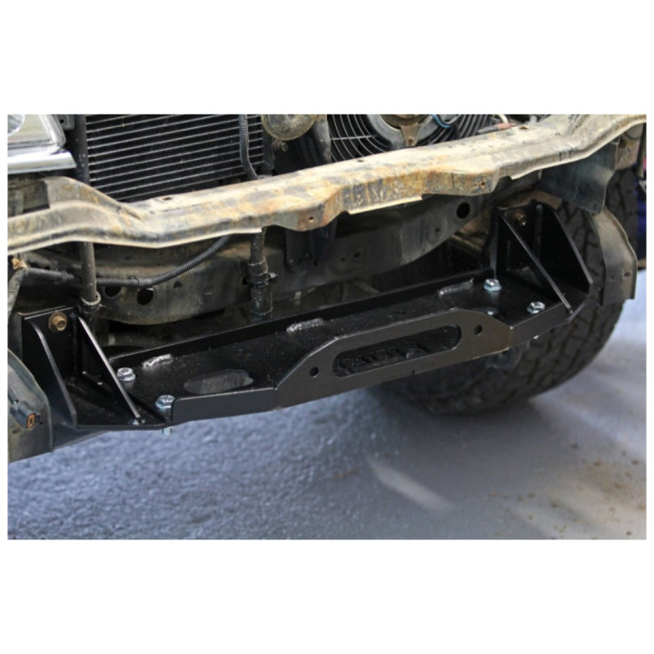 Placă de Montare Ascunsă pentru Troliu, MorE 4x4, Mitsubishi Pajero 1996 - 2008 - EDK.ro