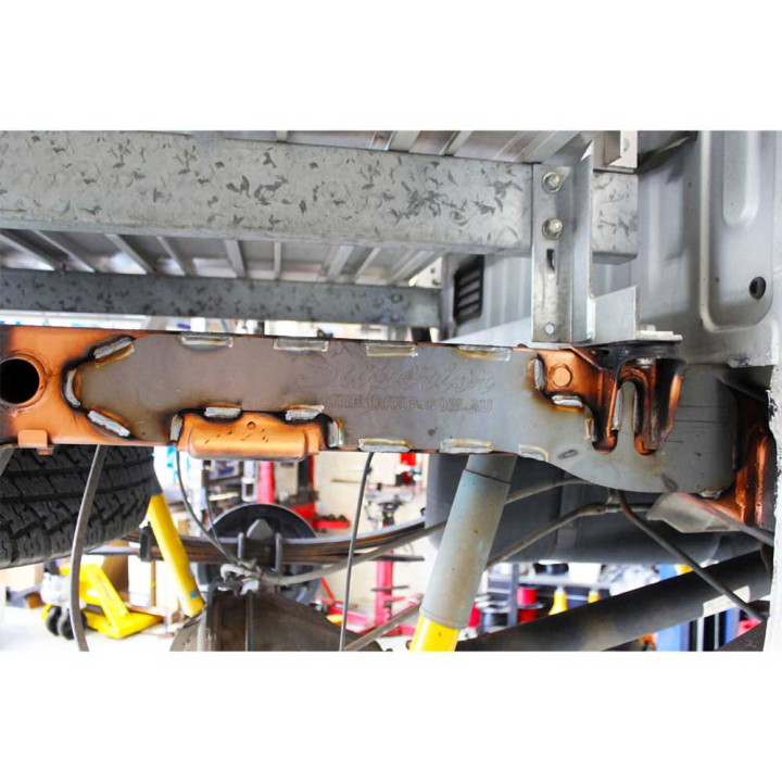 Placă de Reparare a Șasiului, Superior Engineering, Nissan Navara 2005 - 2015 - EDK.ro