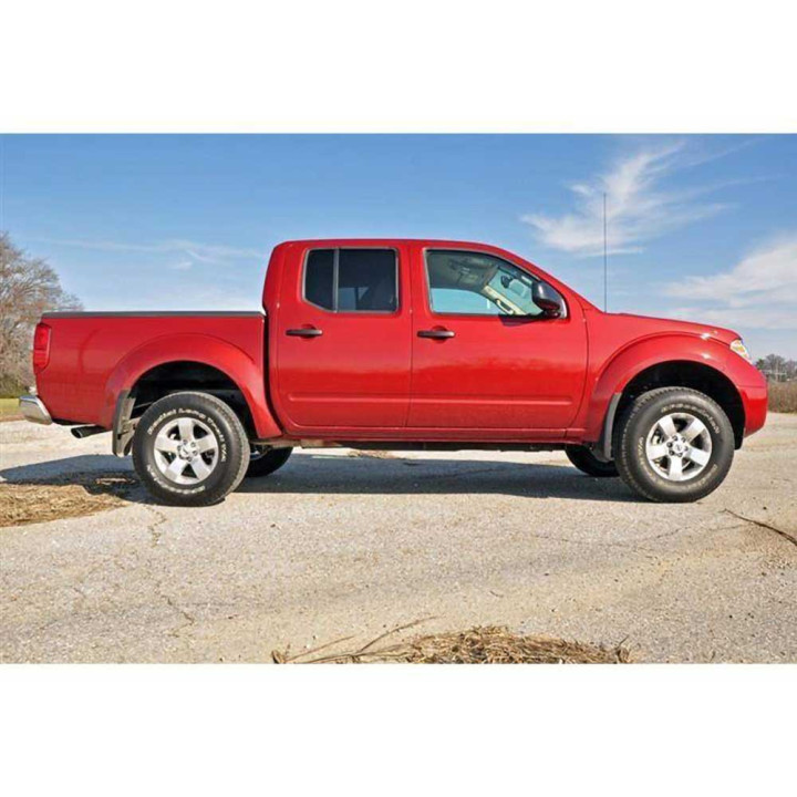 Suspension Lift Kit, Rough Country Lift 2.5 Inch, Nissan Navara 2005 - 2015 - EDK.ro