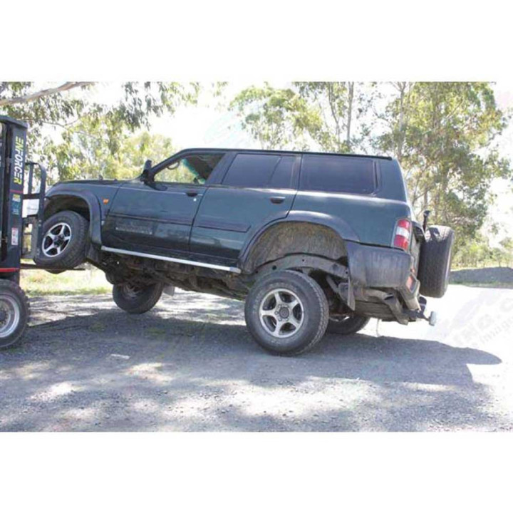 Kit Bară Antiruliu Spate, Superior Engineering Superflex Lift 4 Inch, Nissan Patrol 1988 - 2016 - EDK.ro
