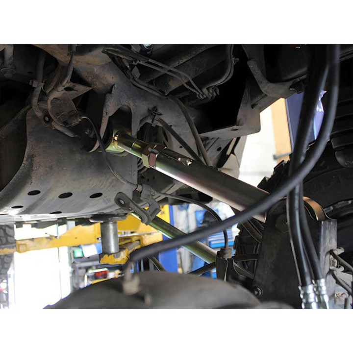 Rear Upper Adjustable Control Arm Kit, Superior Engineering Lift 0-6 Inch, Nissan Patrol 1988 - 2016 - EDK.ro