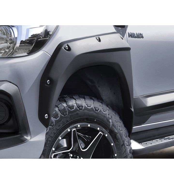 Extensii Aripi Față și Spate, Air Design Super Bolt, Toyota Hilux 2015 - 2025 - EDK.ro