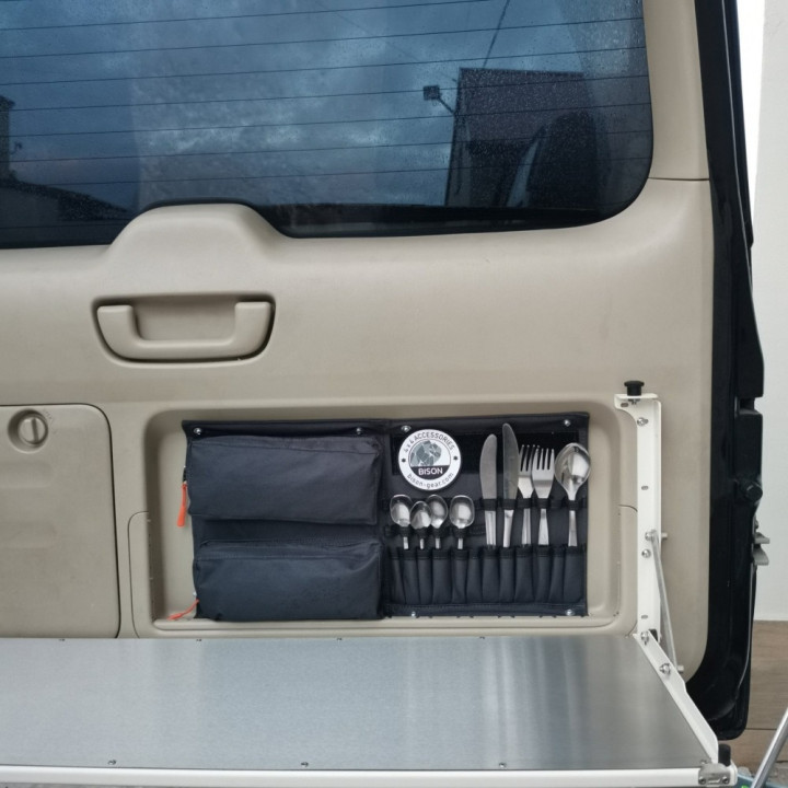 Organizator de Tacâmuri pentru Ușă, Bison Gear, Toyota Land Cruiser 120 2002 - 2009 - EDK.ro