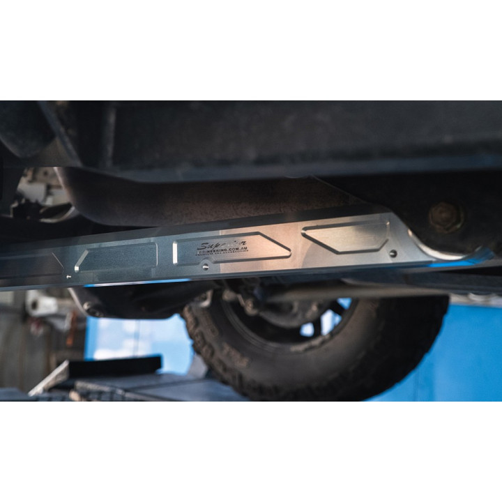 Kit Braț de Control Inferior Spate, Superior Engineering Lift 0-2 Inch, Toyota Land Cruiser 2021 - Prezent - EDK.ro