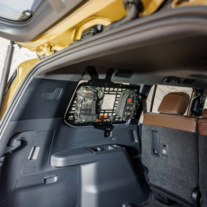Right Internal MOLLE Panel, Bison Gear, Toyota Land Cruiser 2024 - Present - EDK.ro