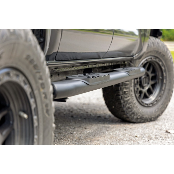 Side Steps, Rough Country Oval Nerf Step, Toyota Tacoma 2005 - 2023 - EDK.ro
