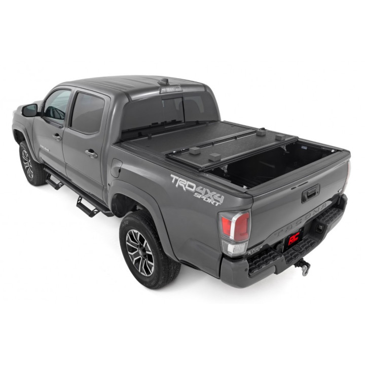 Lid Tonneau Bed Cover, Rough Country Tri-Fold, Toyota Tacoma Bed Length 5.0 Feet 2016 - 2023 - EDK.ro