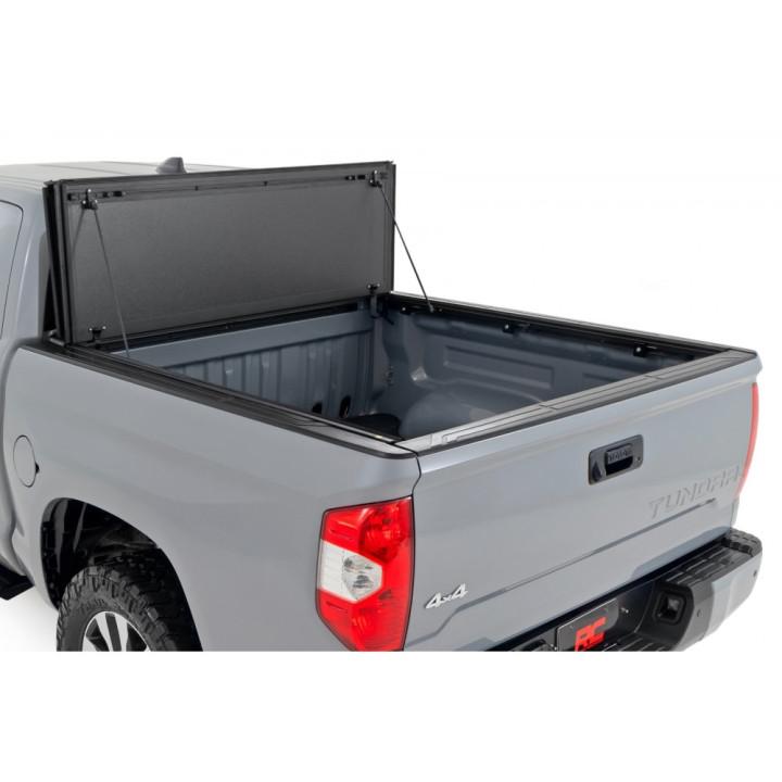 Lid Tonneau Bed Cover, Rough Country Tri-Fold, Toyota Tundra Bed Length 5.7 Feet 2007 - Present - EDK.ro