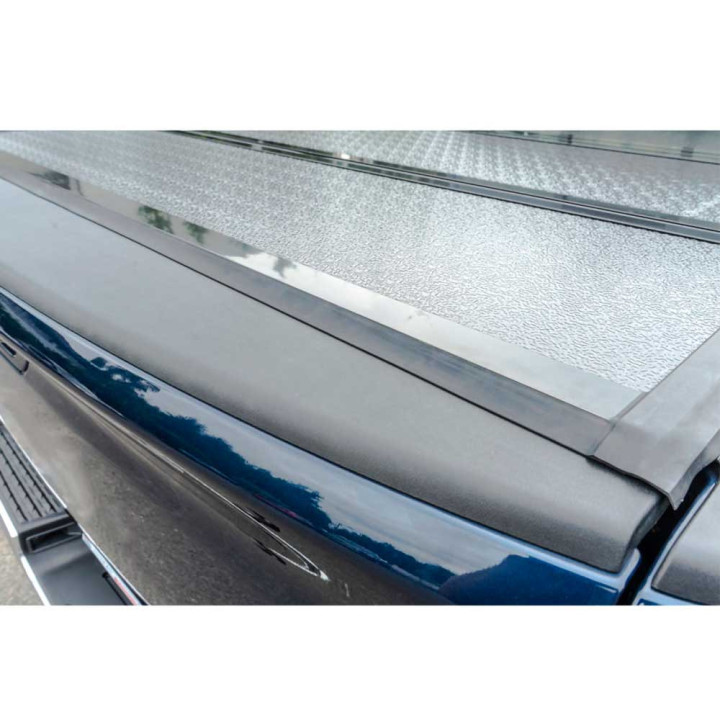 Închidere de Benă Tip Capac, OFD Tri-Fold, Volkswagen Amarok Cabină Dublă 2010 - 2020 - EDK.ro
