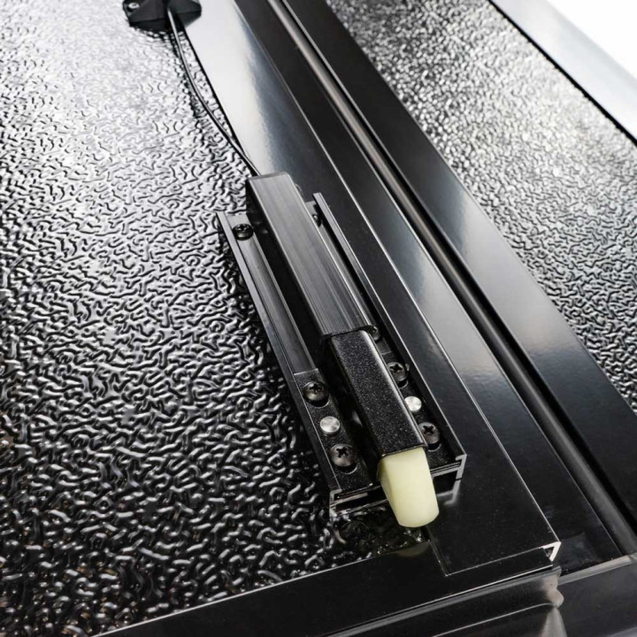 Lid Tonneau Bed Cover, OFD Tri-Fold, Volkswagen Amarok / Toyota Tundra Double Cab 2007 - 2021 - EDK.ro