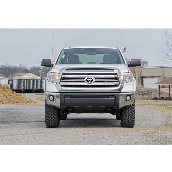 Set Șuruburi în U și Blocuri de Ridicare, Rough Country Lift 2 Inch, Toyota Tundra 2007 - 2021 - EDK.ro