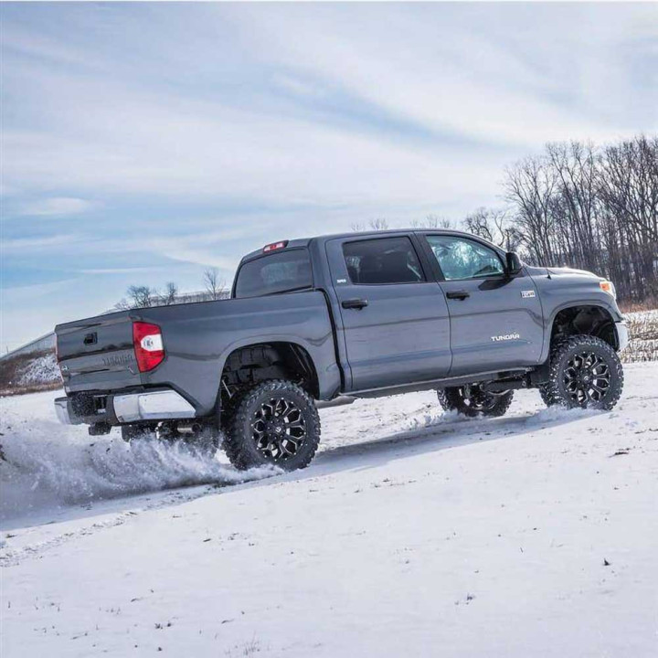 Suspension Lift Kit, BDS Suspension with FOX shocks Lift 7 Inch, Toyota Tundra 2014 - 2021 - EDK.ro