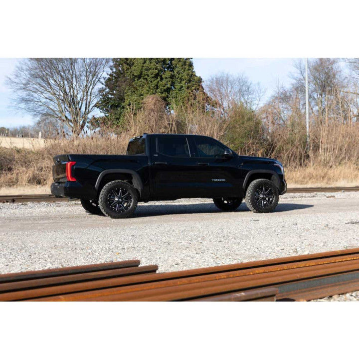 Leveling Lift Kit, Rough Country Lift 1.75 Inch, Toyota Tundra 2022 - Present - EDK.ro