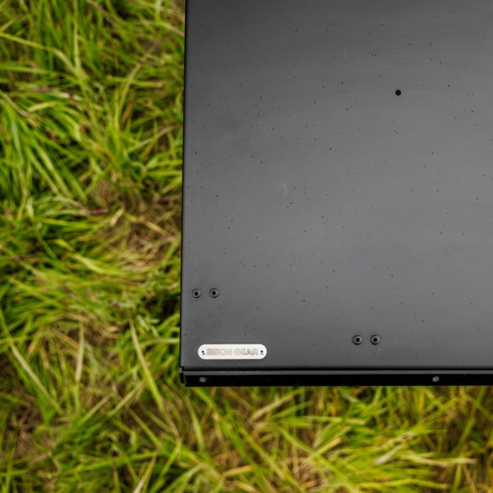 Masă de Camping OX PRO pentru Portbagaj Sub Plafon, Bison Gear - EDK.ro