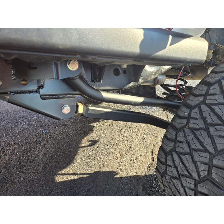 Set Suspensie Braț Lung, Clayton Off Road Overland+ Lift 2.5 Inch - EDK.ro