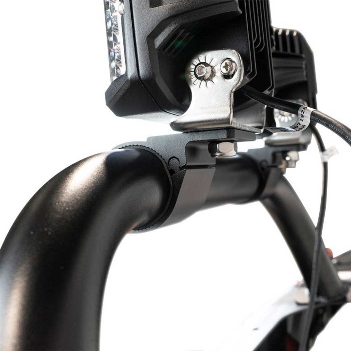 Kit de Integrare Proiectoare LED Omologate, OFD Bull bar led lights clamp brackets 49 54 mm - EDK.ro