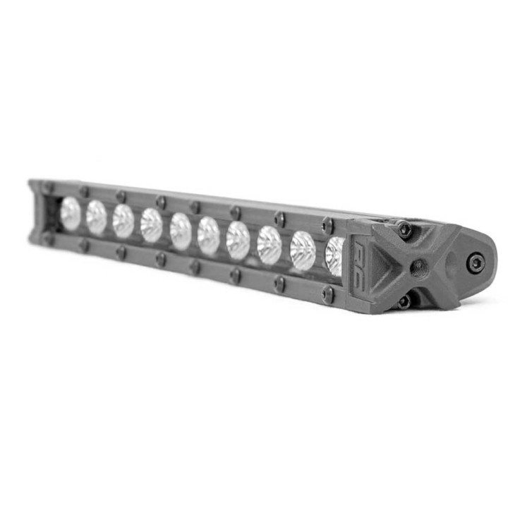 Bară LED Subțire de 10 Inch cu Foc Puternic, Rough Country Negru Series - EDK.ro