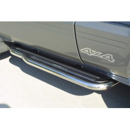 Side Steps, Misutonida 4x4 Short Sidesteps, Color Silver, Nissan Terrano II 2002 - 2006 - EDK.ro