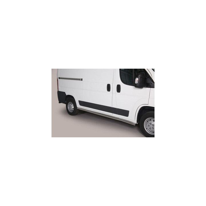 Praguri Laterale, Misutonida 4x4 Short Sidesteps, Culoare Argintiu, Opel Movano 2024 - Prezent - EDK.ro