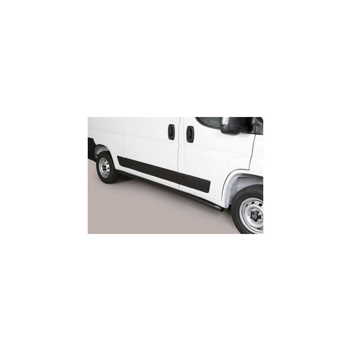 Praguri Laterale, Misutonida 4x4 Short Sidesteps, Culoare Negru, Toyota Proace City Max 2024 - Prezent - EDK.ro