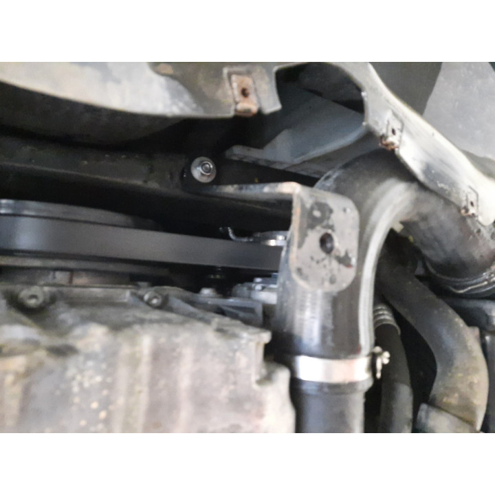 Scut Motor din Metalic, Scut Protection, Volkswagen Caddy 2010 - 2012 - EDK.ro