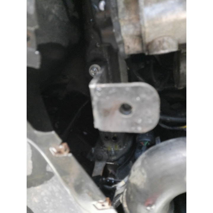 Metal Skid Plate for Engine, Scut Protection, Volkswagen Caddy 2010 - 2012 - EDK.ro