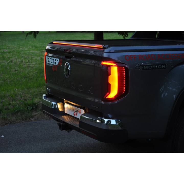Închidere de Benă Tip Rulou Manual, Tessera 4x4 Roll+, Volkswagen Amarok Aventura 2023 - Prezent - EDK.ro