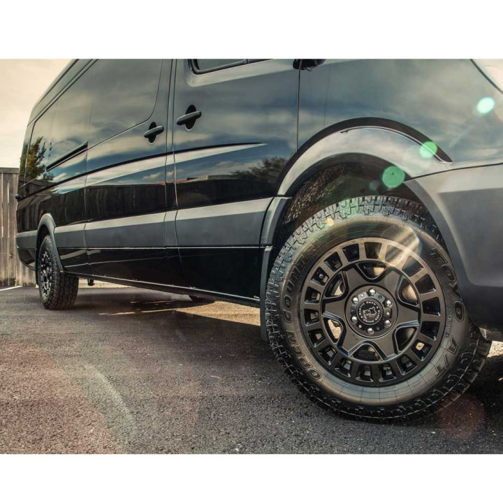 Alloy Wheel, Black Rhino YORK, 17x8.0, ET 52, 6x130, 84.1, Gunmetal - EDK.ro